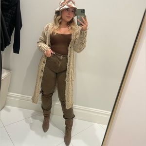 Abercrombie Curve Love The 90s Straight Ultra high rise jeans